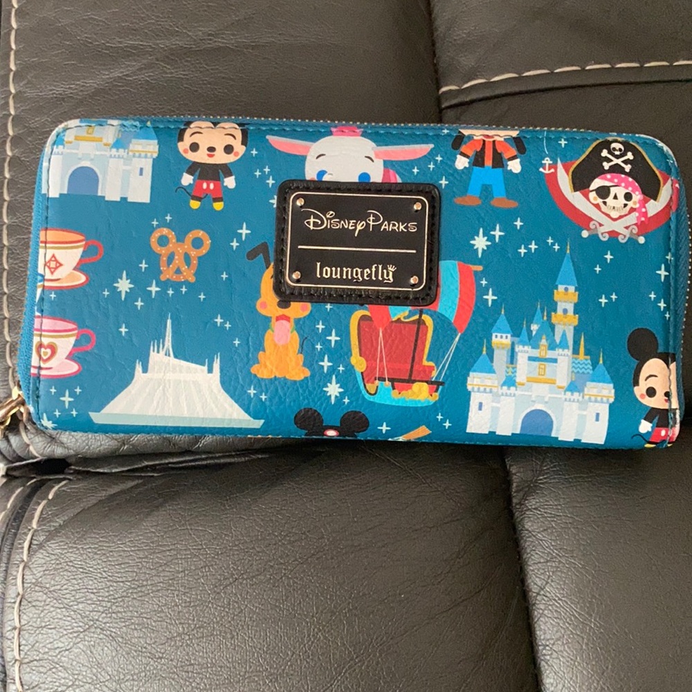 Disney parks loungefly wallet